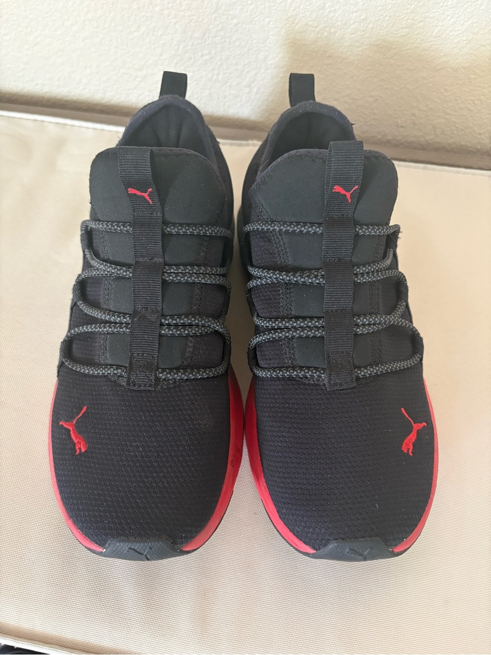PUMA Black & Red Athletic Sneakers – Big Kids’ US Size 7Y